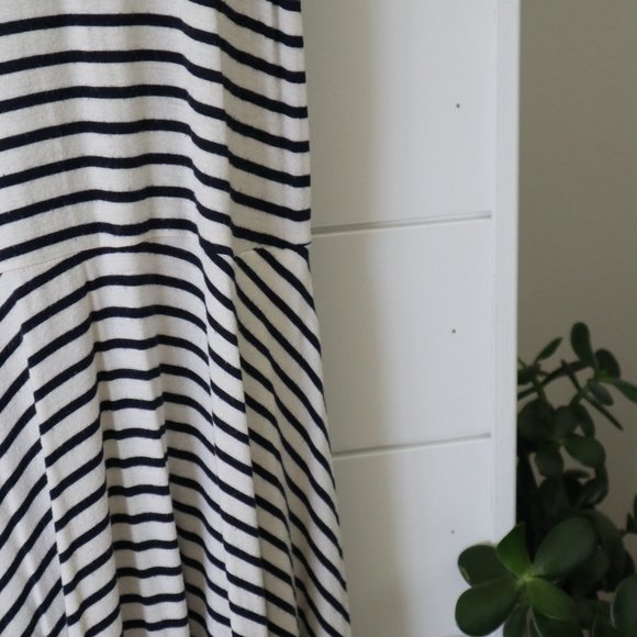 Maurices Size Small Navy and White Stripe Dress - Picture 4 of 6